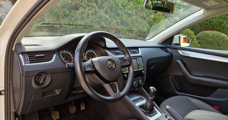 Skoda Octavia cena 54900 przebieg: 139000, rok produkcji 2020 z Lublin małe 277